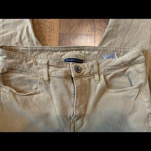 American Eagle Super Stretch Khakis